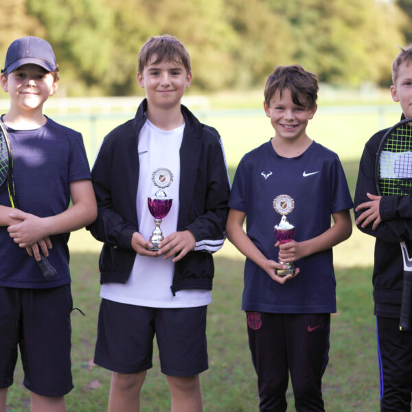 U12 mixed: Die besten vier Spieler der Jugendclubmeisterschaften 2025 beim MTC Germania