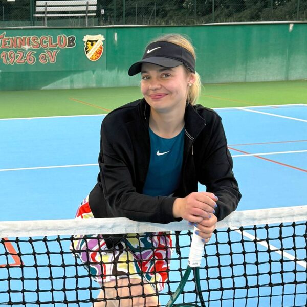 Tennistrainerin Patricia Uhlig